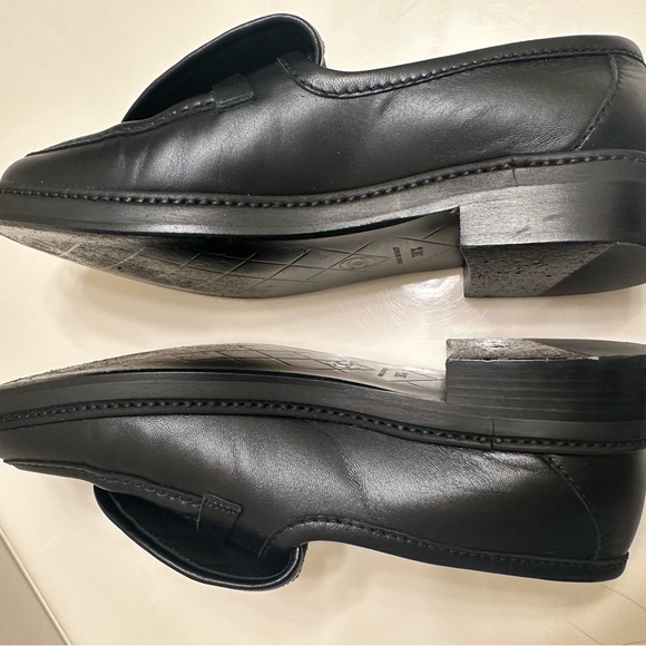 Chanel Black Loafers with Gold Accent - Picture 5 of 15